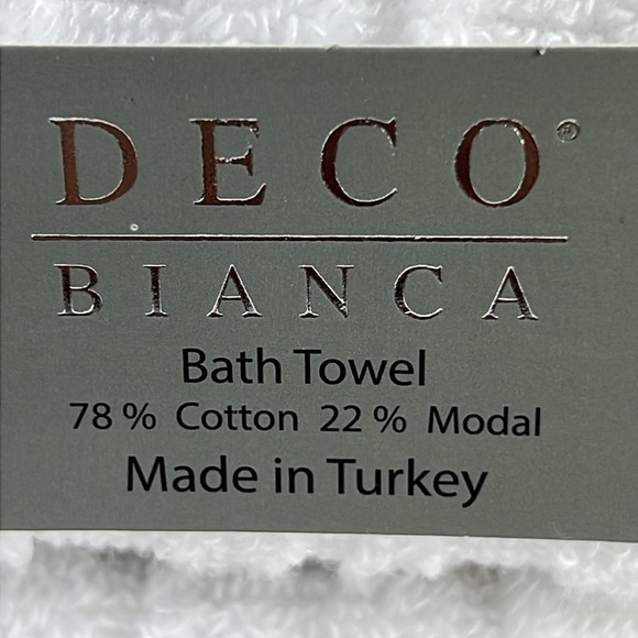 Deco Bianca Turkish Bath Towel Set White Textured Ultrasoft - 4 Piece Set NEW - Picture 2 of 6